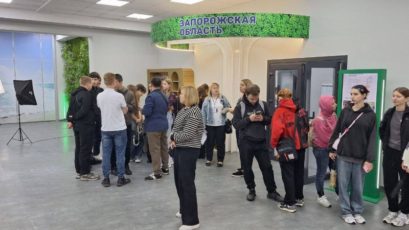 Молодёжи региона рассказали о востребованных специалистах и перспективах карьерного роста. АНО "ЗаМедиа"